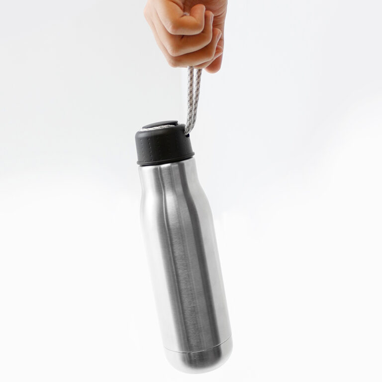 Anfora Soul colgando en mano